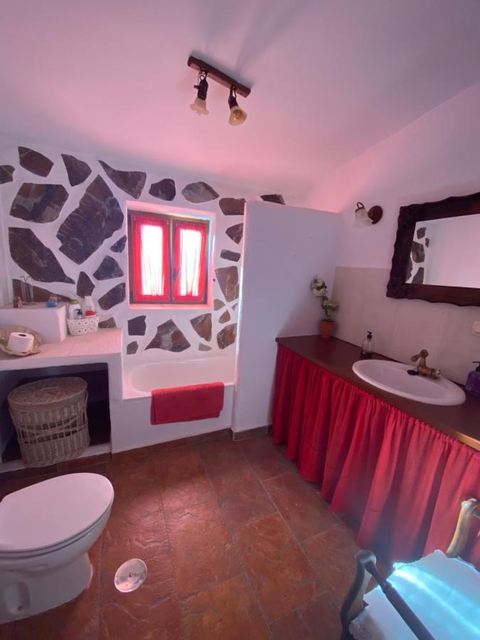 Beautiful Traditional Town House Ardales Zewnętrze zdjęcie
